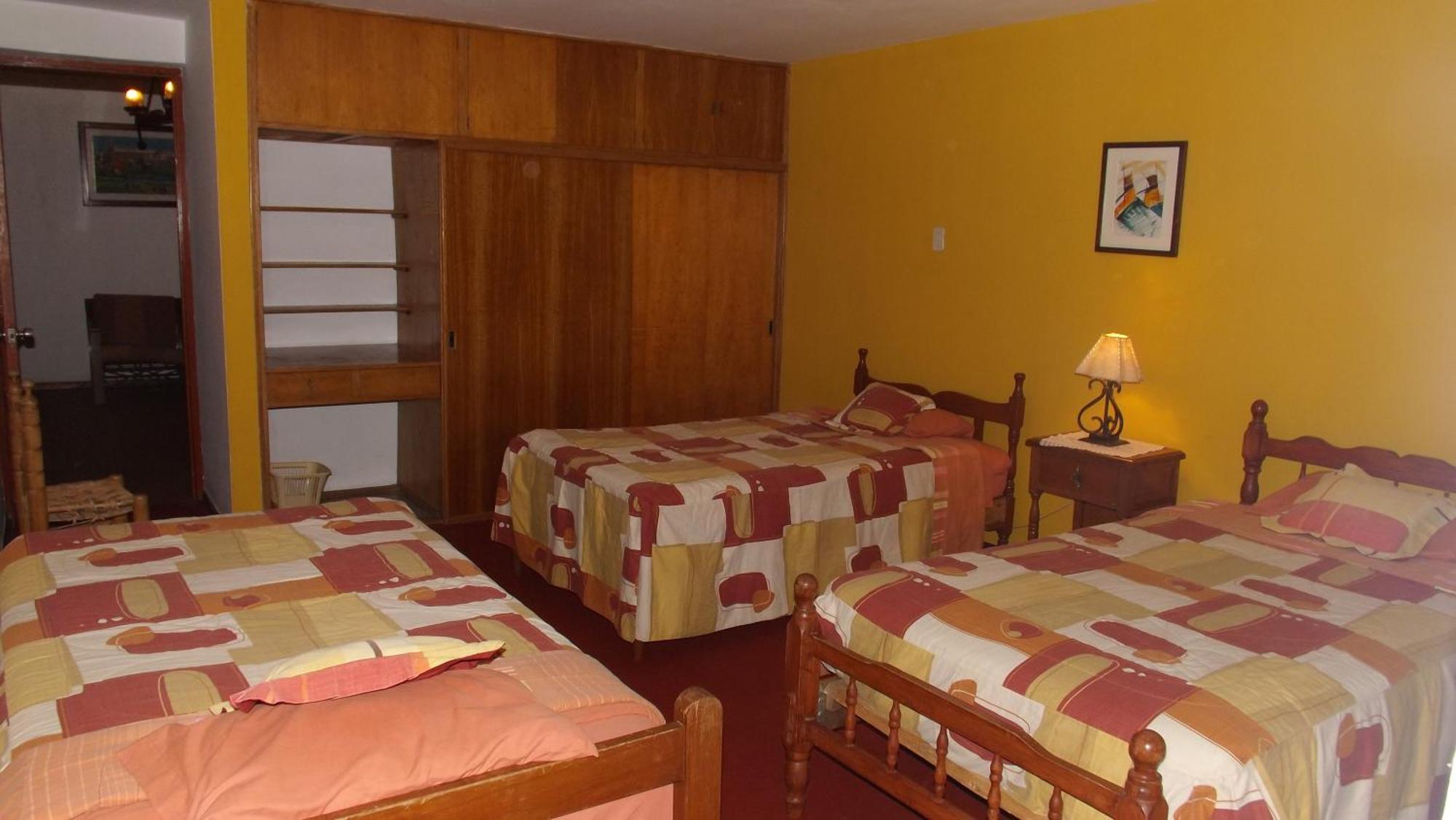 Alojamiento Soledad Bed & Breakfast Huaraz  Room photo