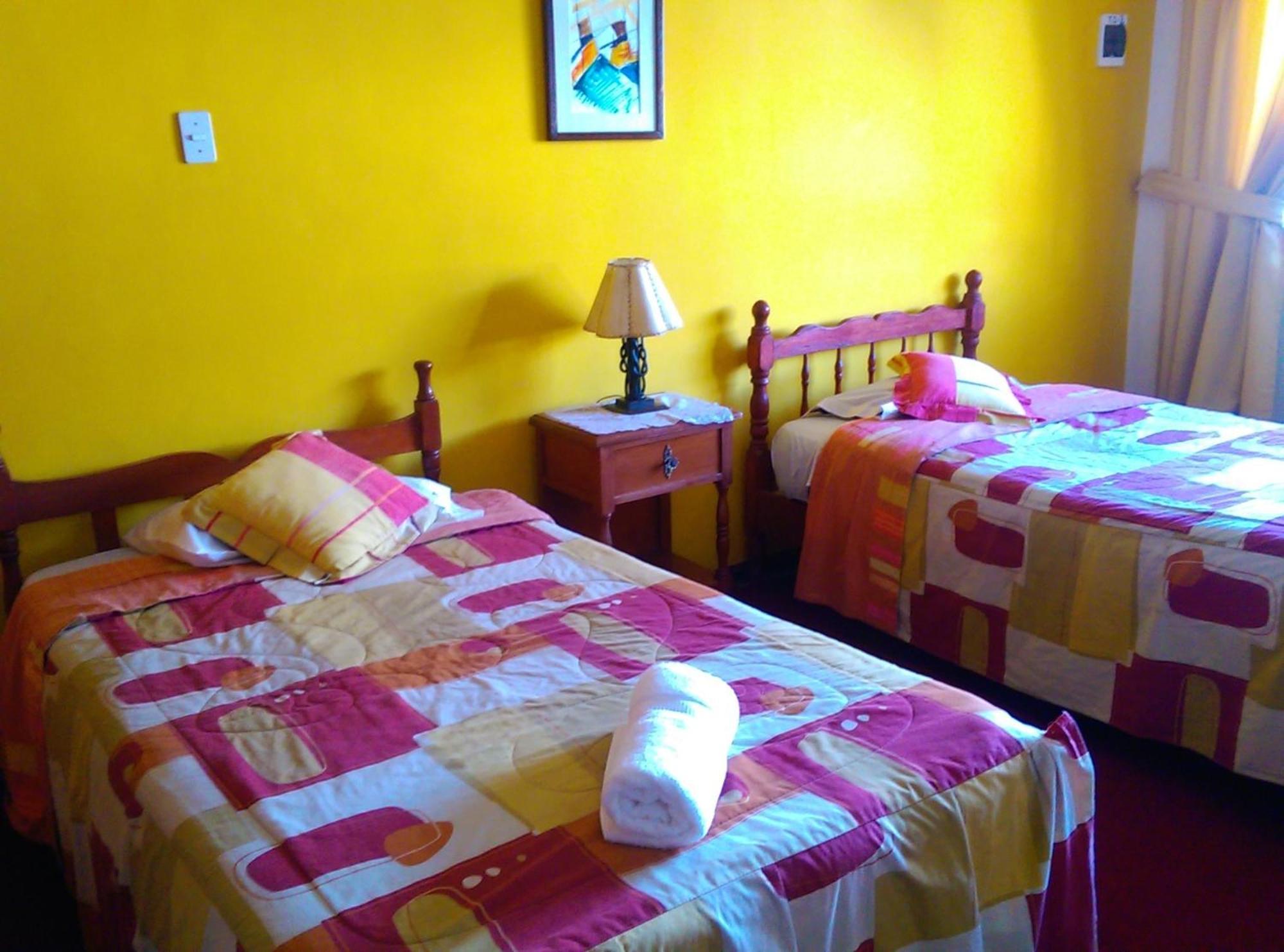 Alojamiento Soledad Bed & Breakfast Huaraz  Room photo