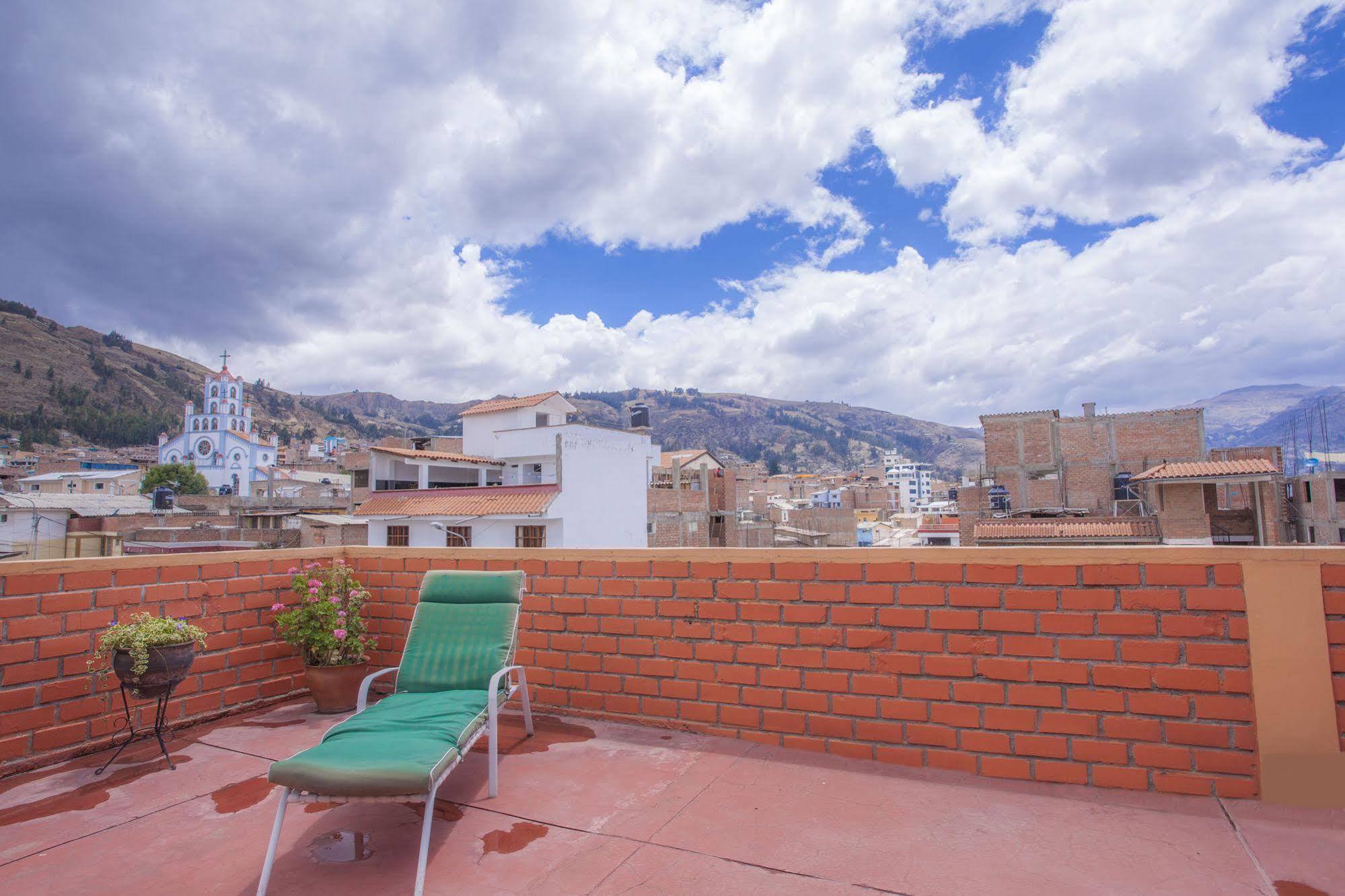 Alojamiento Soledad Bed & Breakfast Huaraz  Exterior photo